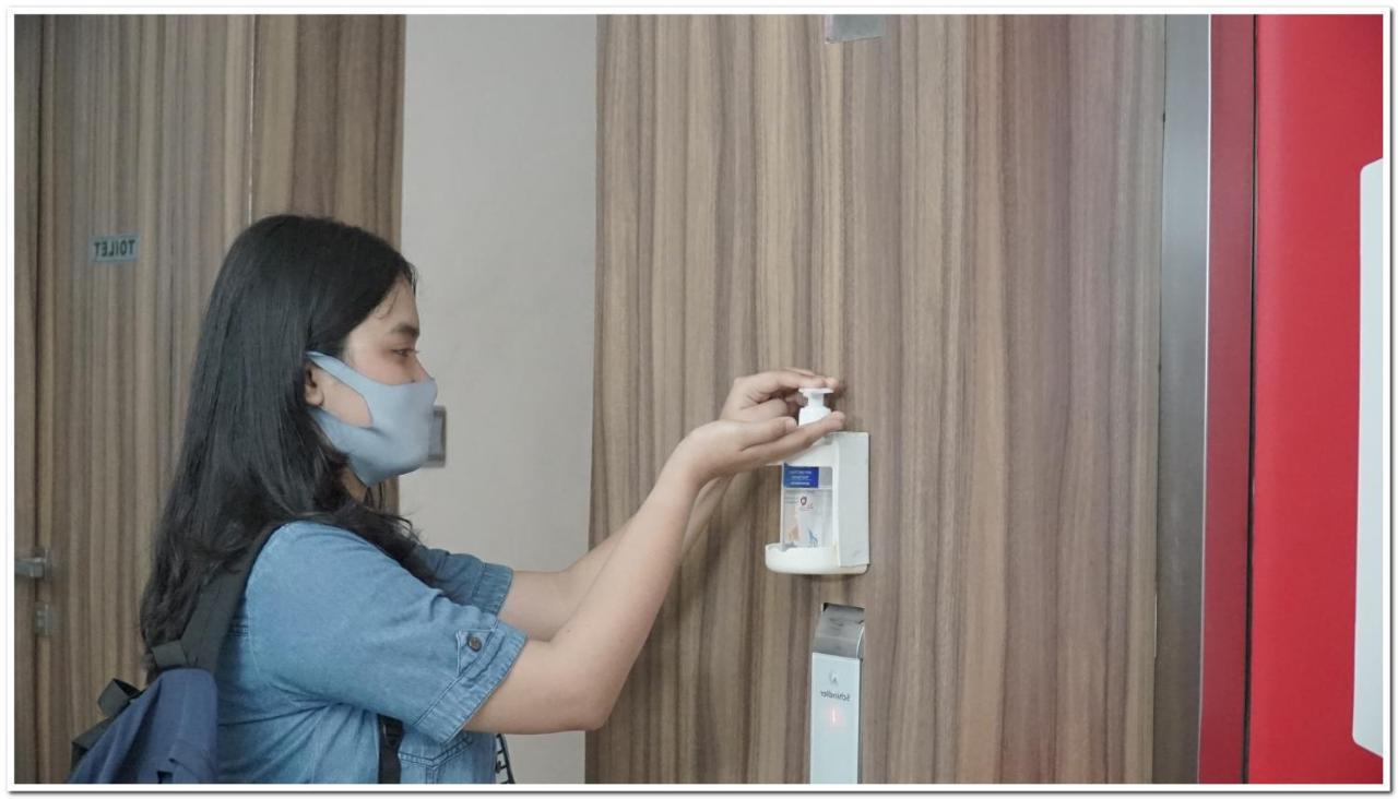 Hotel Reddoorz Syariah Near Exit Tol Malang Extérieur photo