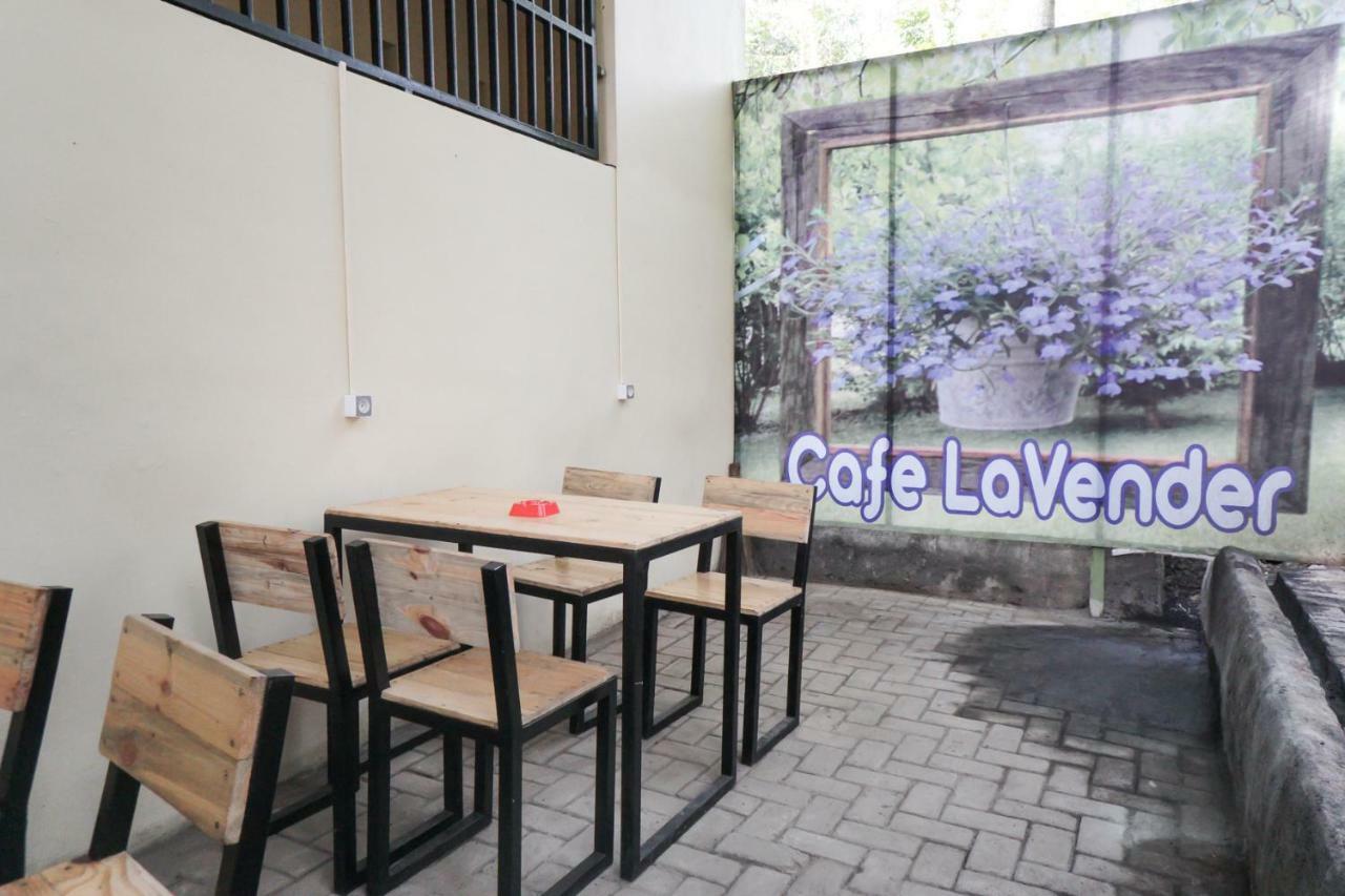 Hotel Reddoorz Syariah Near Exit Tol Malang Extérieur photo
